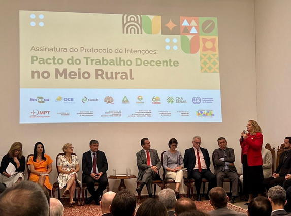 Embrapa assina Pacto do Trabalho Decente no Meio Rural